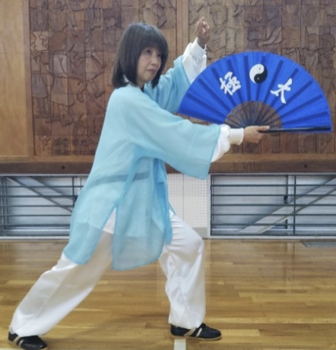演武服水色